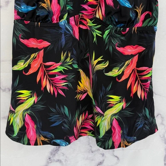 TORRID Black Multicolor Floral Print Swim Tank Top Size 1X - Picture 6 of 9